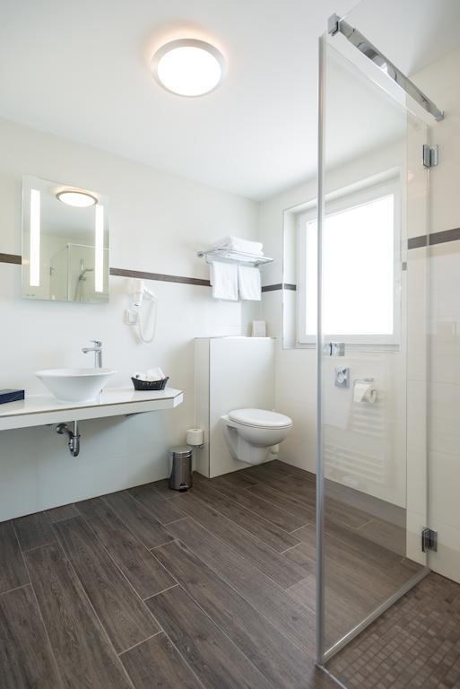 Landhotel Kristall Bad Marienberg Room photo